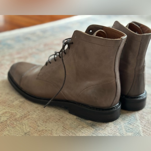 Frye Seth Cap toe size 10 (NIB) - Picture 3 of 14